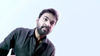 Busty Married Woman Showing Off Chubby Body In Seductive Way