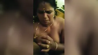 Mature Aunty Sucking Cock Like A Pro In Bedroom Amateur