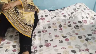 Pakistani Milf Begging Young Neighbor To Fuck Her Harder Now