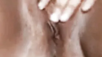 Indian Aunty Fingering Her Wet Pussy Moaning Loud At Home