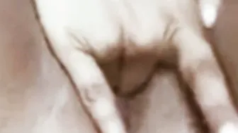 Indian Aunty Fingering Her Wet Pussy Moaning Loud At Home