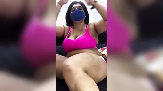 Hot Desi Aunty Showing Off Her Curves For My Camera Tonight