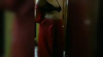 Married Woman Slowly Removing Her Saree For The Camera Now