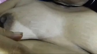 Indian Milf Playing With Dildo Making Her Pussy Cum Hard