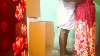 Desi Boy Eating Married Aunty Pussy Making Her Moan Loudly