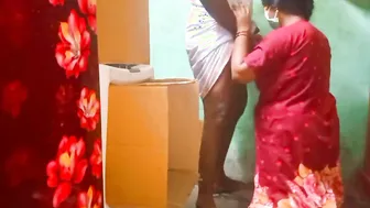 Desi Boy Eating Married Aunty Pussy Making Her Moan Loudly