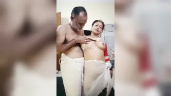Uncle Fucking His Aunty Deep While Kissing Her Juicy Pussy