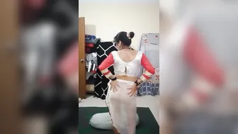 Uncle Fucking His Aunty Deep While Kissing Her Juicy Pussy