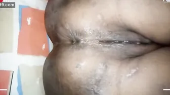 Mature Indian Aunty Showing Off Her Pussy And Ass