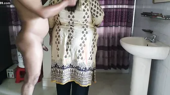 Neighbor Milf Seducing Me With Her Thick Ass Needs Pounding