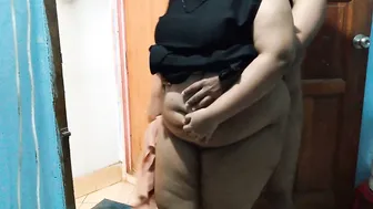 Muslim Neighbor Aunty Getting Drilled During House Cleaning
