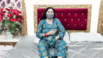 Gorgeous Married Woman Masturbating Her Wet Pussy For Fans