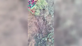 Desi Village Auntie Fucking Young Stud Outdoors Behind House