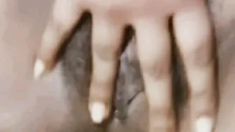 Indian Milf Fingering Her Dripping Wet Pussy On Webcam Moaning