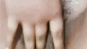 Indian Milf Fingering Her Dripping Wet Pussy On Webcam Moaning