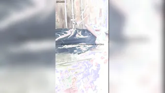 Desi Auntie Bathing Naked Outdoors Caught On Camera Looking Hot