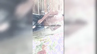 Desi Auntie Bathing Naked Outdoors Caught On Camera Looking Hot