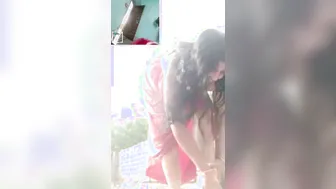 Village Wife Fingering Herself Outdoors On Video Call