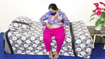 Thick Paki Wife Masturbating Hard With Massive Dildo Screaming