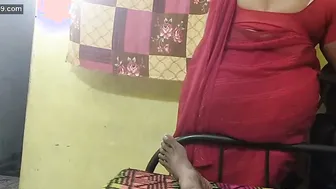 Pounding My Thick Aunty Rough While She Wears Red Saree