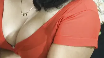 Pounding My Thick Aunty Rough While She Wears Red Saree
