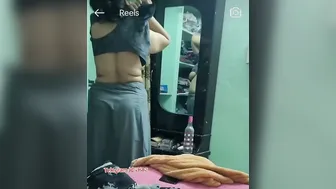 Watching Married Aunty Changing Catching Her Completely Naked