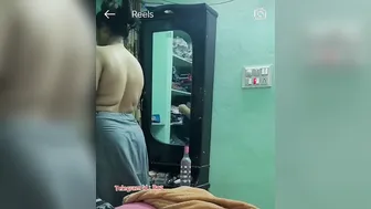 Watching Married Aunty Changing Catching Her Completely Naked
