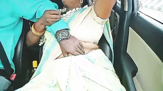 Horny Telugu Wife Fingering Her Pussy In The Car Backseat
