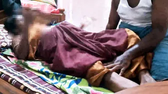 Gorgeous Babe In Saree Seducing And Riding Her Boyfriend