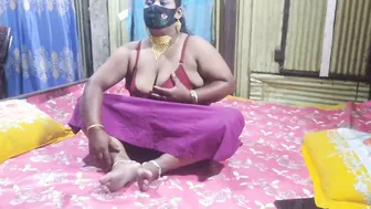 Thicc Milf Showing Off Her Dripping Pussy And Huge Boobs