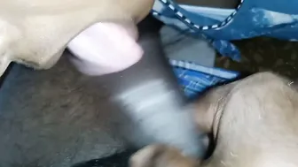 Telugu Village Aunty Giving Sloppy Blowjob Behind The House