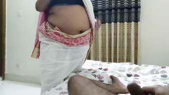 Desi Aunty Showing Her Fat Ass Getting Fucked By Neighbor