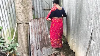 Catching Stepaunt In Bathroom And Fucking Her Tight Wet Pussy