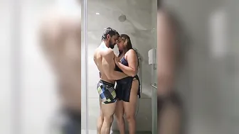 Indian Milf Seduced By Young Boy In Bus Backseat
