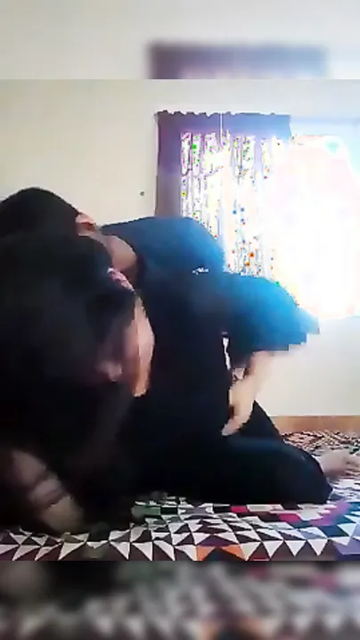 Desi Girlfriend Moaning Loud During First Time Bedroom Fuck Session