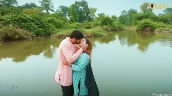 Web Series Scene With Bhabhi Cheating In Saree With Delivery Boy