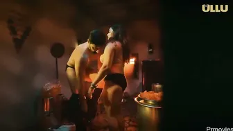 Web Series Scene With Bhabhi Cheating In Saree With Delivery Boy