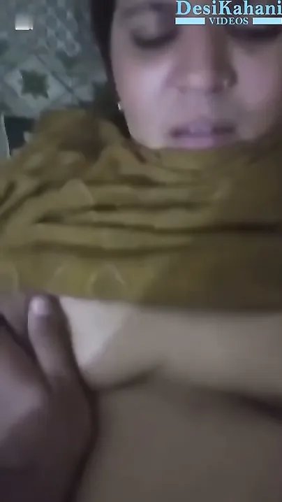 Homemade Chudai Video, Punjabi Aunty Screaming With Dildos