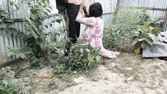 Fucking Neighbor Aunty Outdoors Behind Her Husband Back