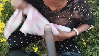 Taking My Neighbors Wife To The Mustard Field For Outdoor Sex