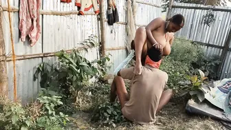 Eating My Wife Pussy Outdoors Until She Cums Everywhere