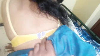 Horny Housewife Getting Romanced And Fucked In Pattu Saree
