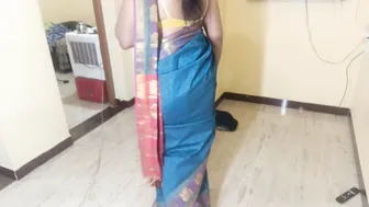 Horny Housewife Getting Romanced And Fucked In Pattu Saree