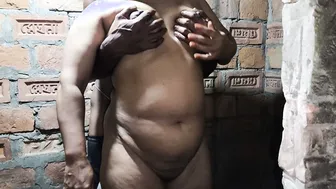 Finding Aunty In Bathroom Hugging Her And Drilling Her Ass