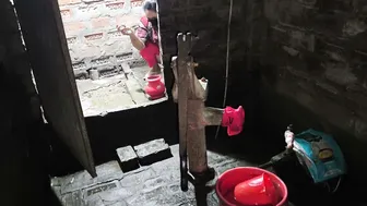 Finding Aunty In Bathroom Hugging Her And Drilling Her Ass