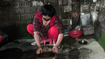 Aunty Sitting Hot So I Grabbed Her And Fucked Her Ass Good