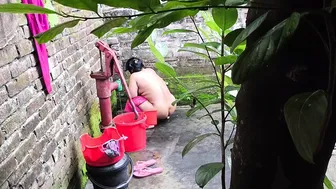 Watching Aunty Heading To Bath After Hugging And Fucking Her Ass