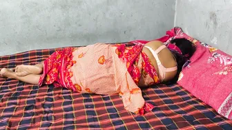 Seeing Stepaunty Lying Hot On Bed Getting Hard And Fucking Her Raw