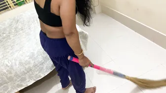 Caught Aunty Alone And Bent Her Over For A Hard Pounding