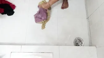 Fucking My Aunty From Behind While She Does Her Chores